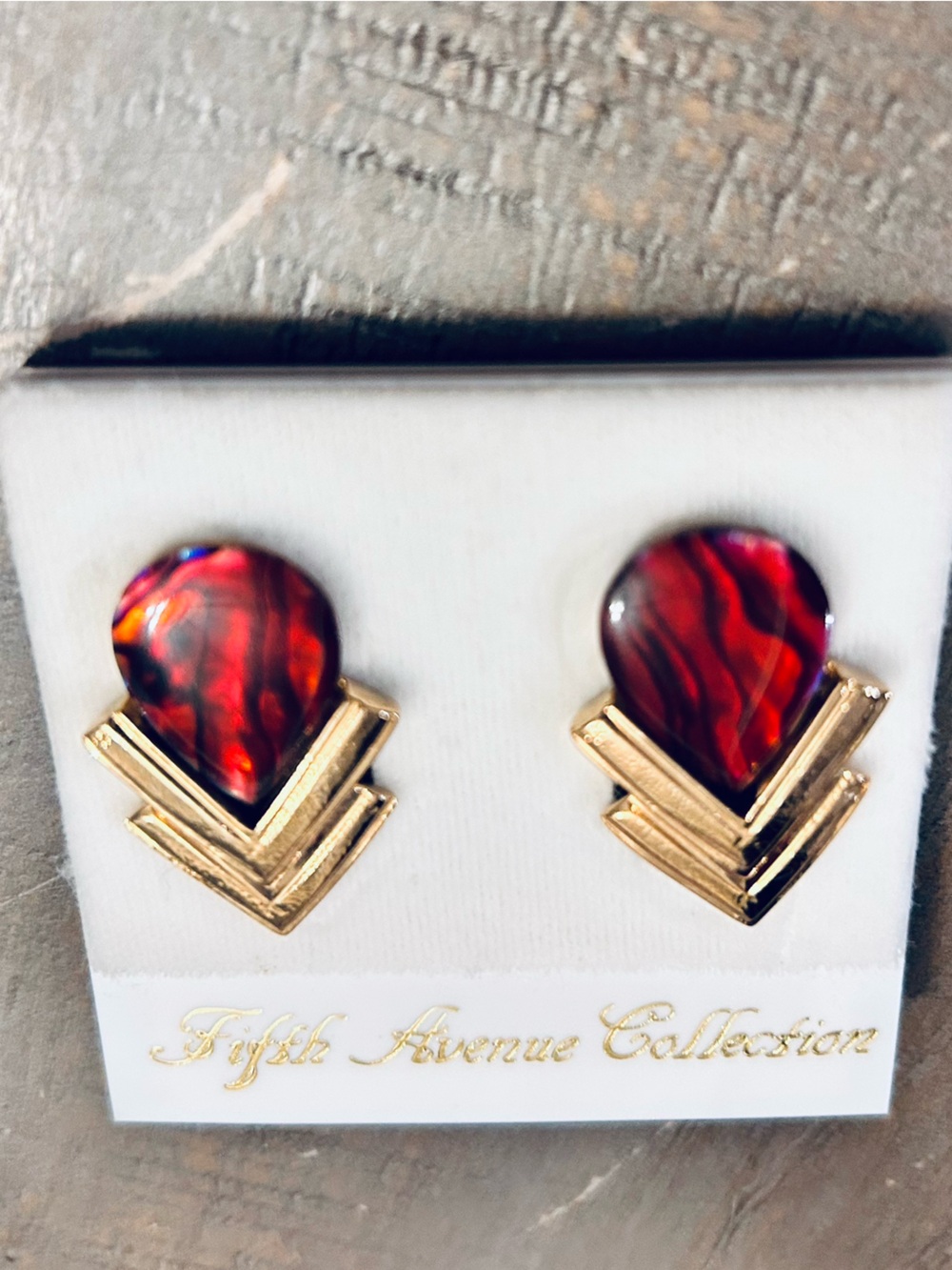 Vintage Red Marbled Paua Drop & Gold tone clip on Earrings